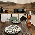 Apartman Escapade Ardechoise - Parking Gratuit - Chateau A 2 Pas