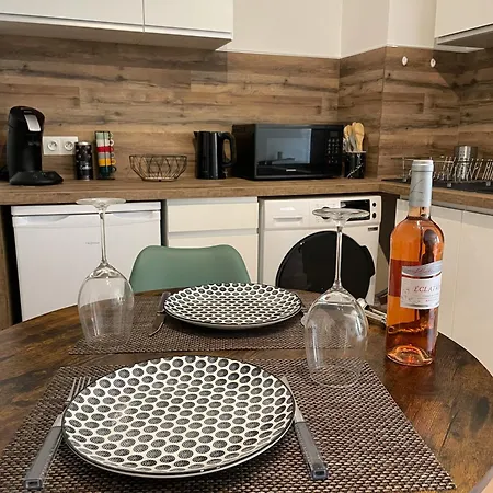 Apartment Escapade Ardechoise - Parking Gratuit - Chateau A 2 Pas