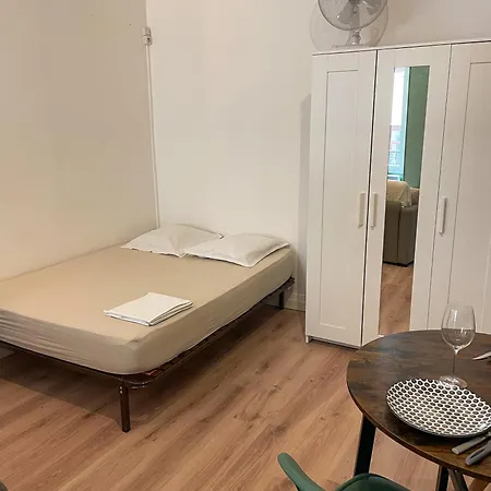 Escapade Ardechoise - Parking Gratuit - Chateau A 2 Pas Apartment