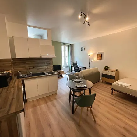 Apartment Escapade Ardechoise - Parking Gratuit - Chateau A 2 Pas Aubenas