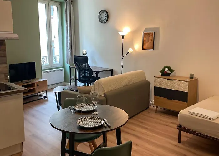 Escapade Ardechoise - Parking Gratuit - Chateau A 2 Pas Διαμέρισμα