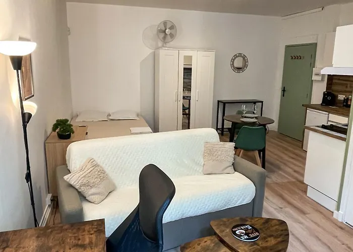 Apartment Escapade Ardechoise - Parking Gratuit - Chateau A 2 Pas
